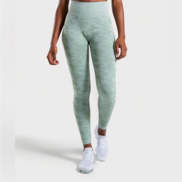 Gymshark Adapt Animal Seamless Legging Green Small - Picture 3 of 16